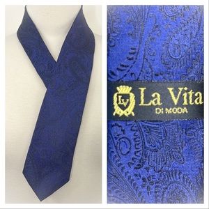 💕Gorgeous Blue La Vita Paisley Tie💕